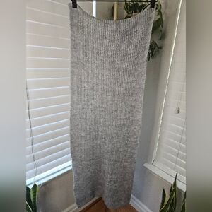 Pieces Gray Ribbed Circle Scarf